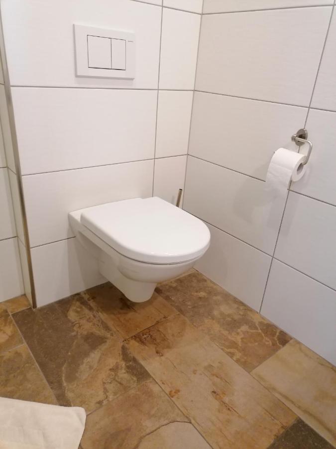 Peterseil'S Radl Zimmer Mauthausen Bagian luar foto