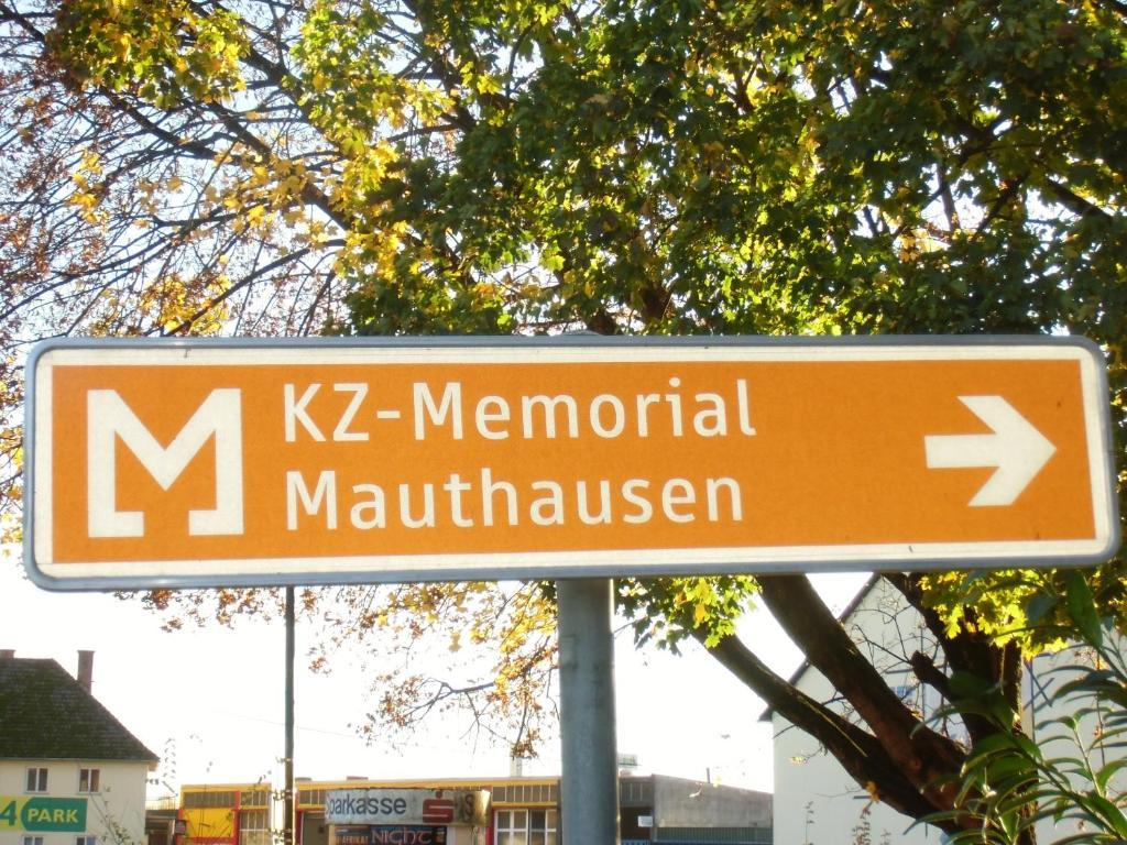 Peterseil'S Radl Zimmer Mauthausen Bagian luar foto